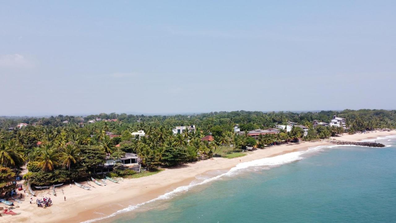 Sunray House 2* Tangalle